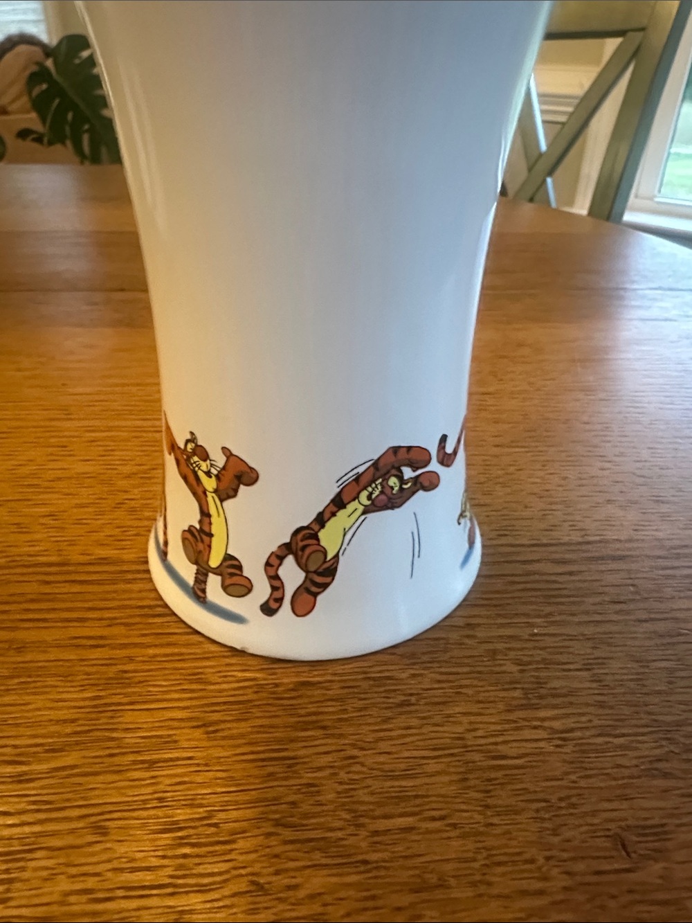 Disney White bouncing Tigger Mug - Picture 5 of 6